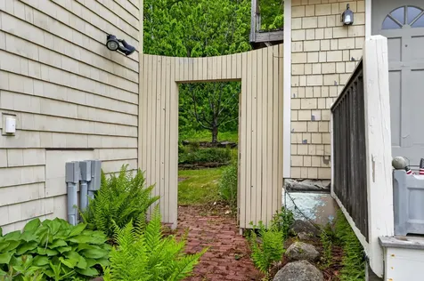 526 Belfast Road Camden ME 04843