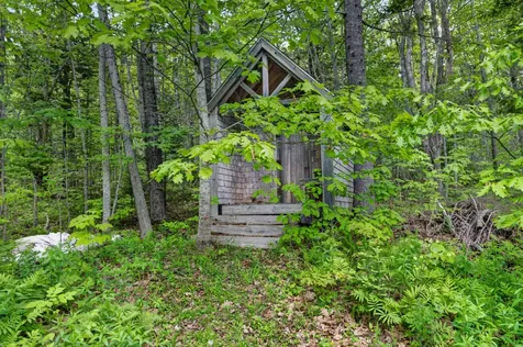 526 Belfast Road Camden ME 04843