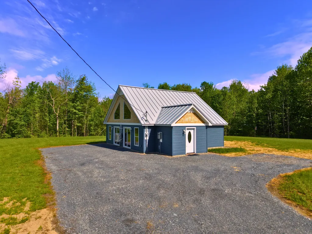 41 Station Road Etna ME 04434