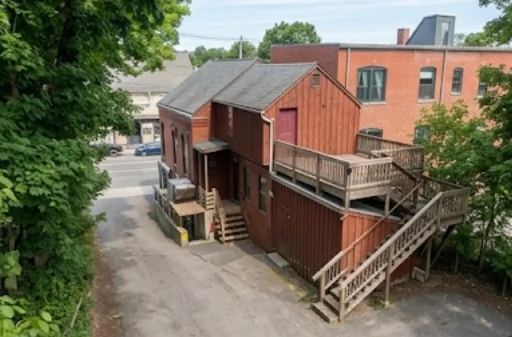 14 School Street Gorham ME 04038