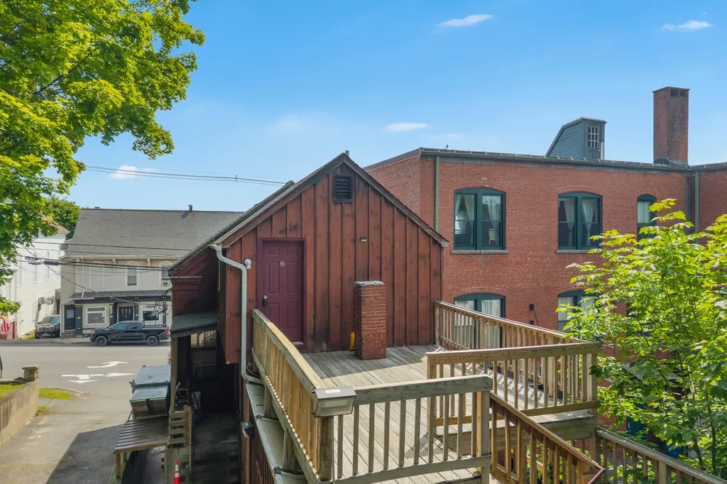 14 School Street Gorham ME 04038