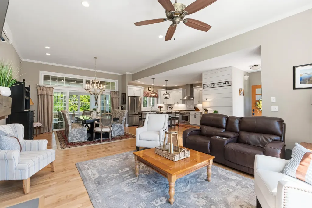 10 Bartlett Drive Arundel ME 04046