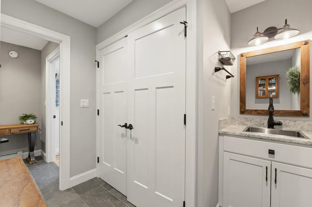 10 Bartlett Drive Arundel ME 04046