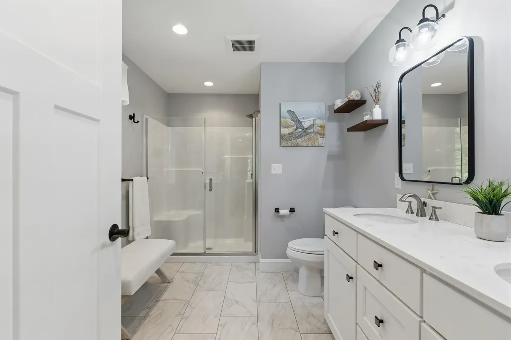 10 Bartlett Drive Arundel ME 04046