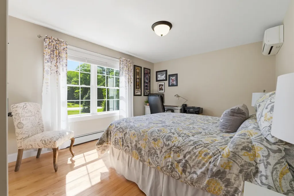 10 Bartlett Drive Arundel ME 04046