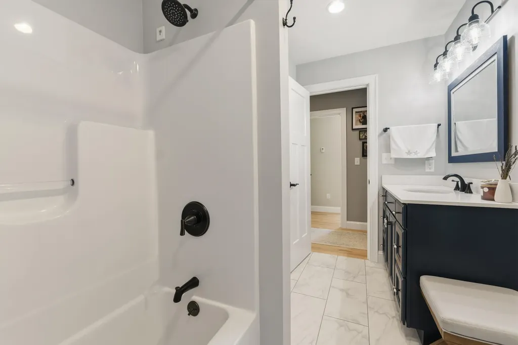 10 Bartlett Drive Arundel ME 04046