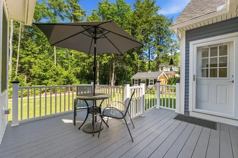 10 Bartlett Drive Arundel ME 04046