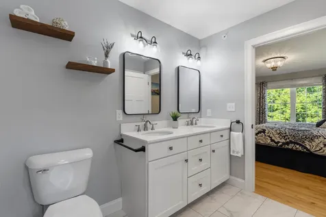 10 Bartlett Drive Arundel ME 04046