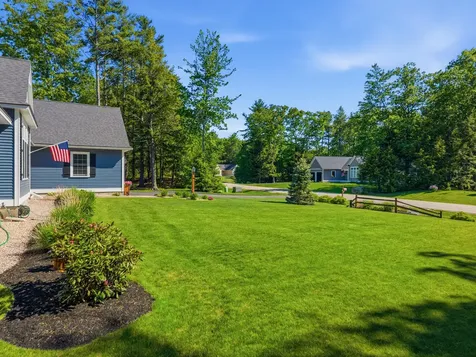 10 Bartlett Drive Arundel ME 04046