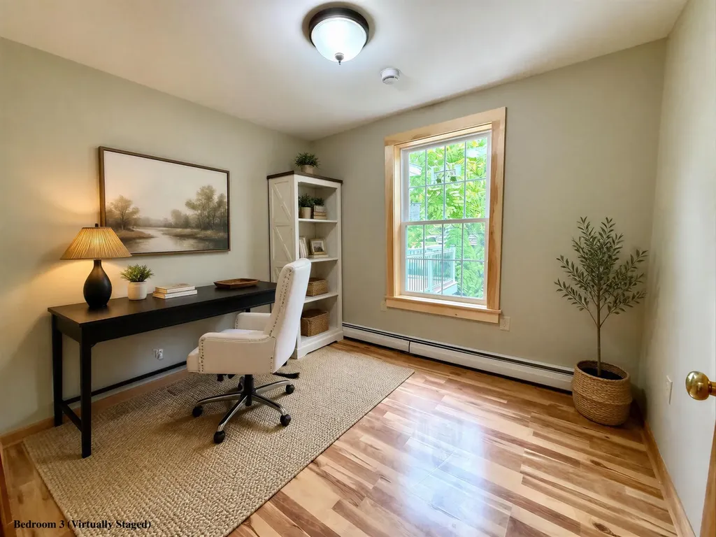 5 Greenfield Avenue Bangor ME 04401