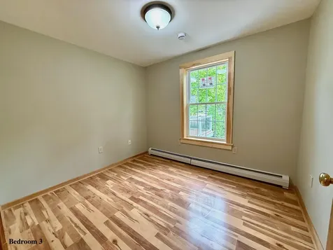 5 Greenfield Avenue Bangor ME 04401