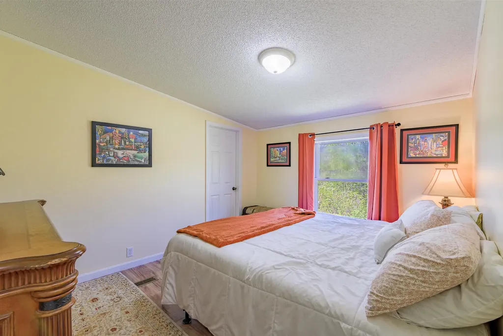56 Ulmer Street Rockland ME 04841
