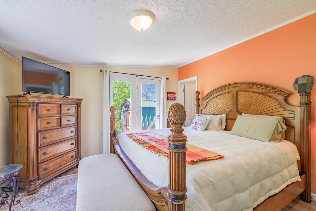 56 Ulmer Street Rockland ME 04841