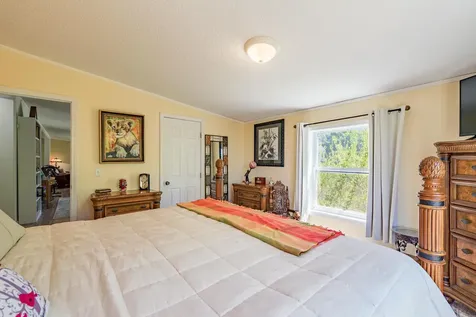 56 Ulmer Street Rockland ME 04841