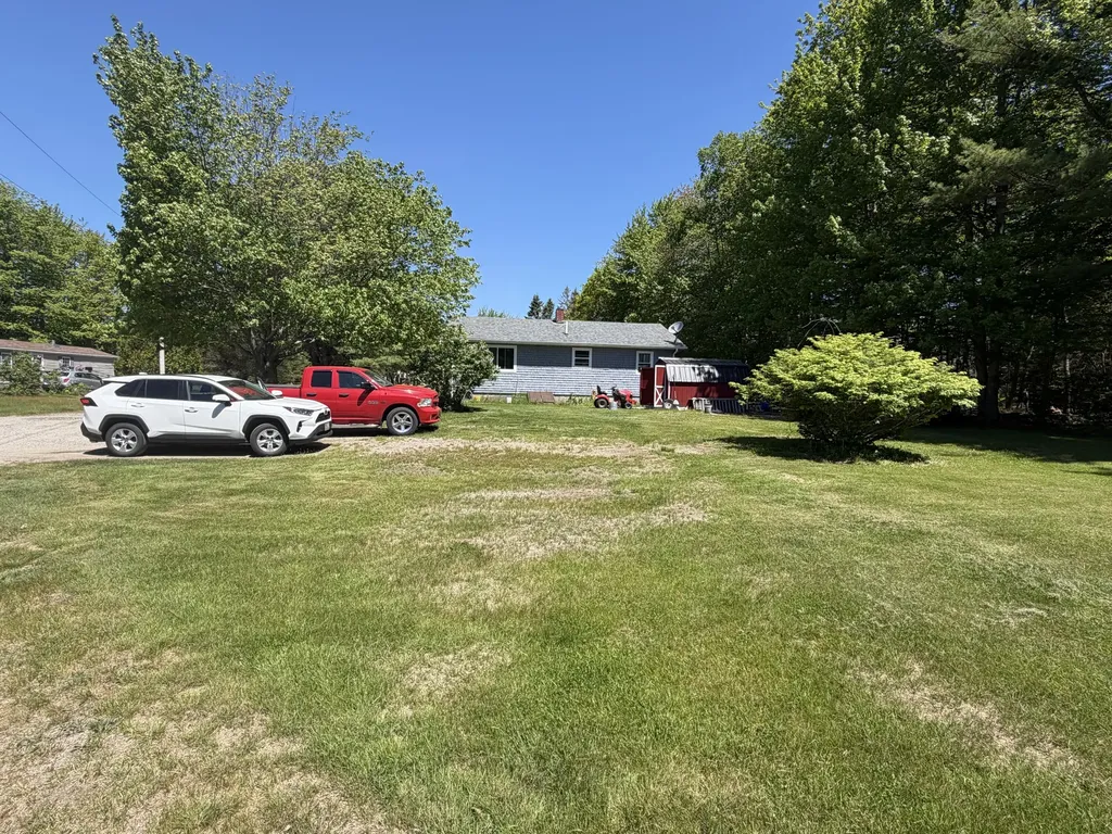 4 Luc's Lane Gouldsboro ME 04607