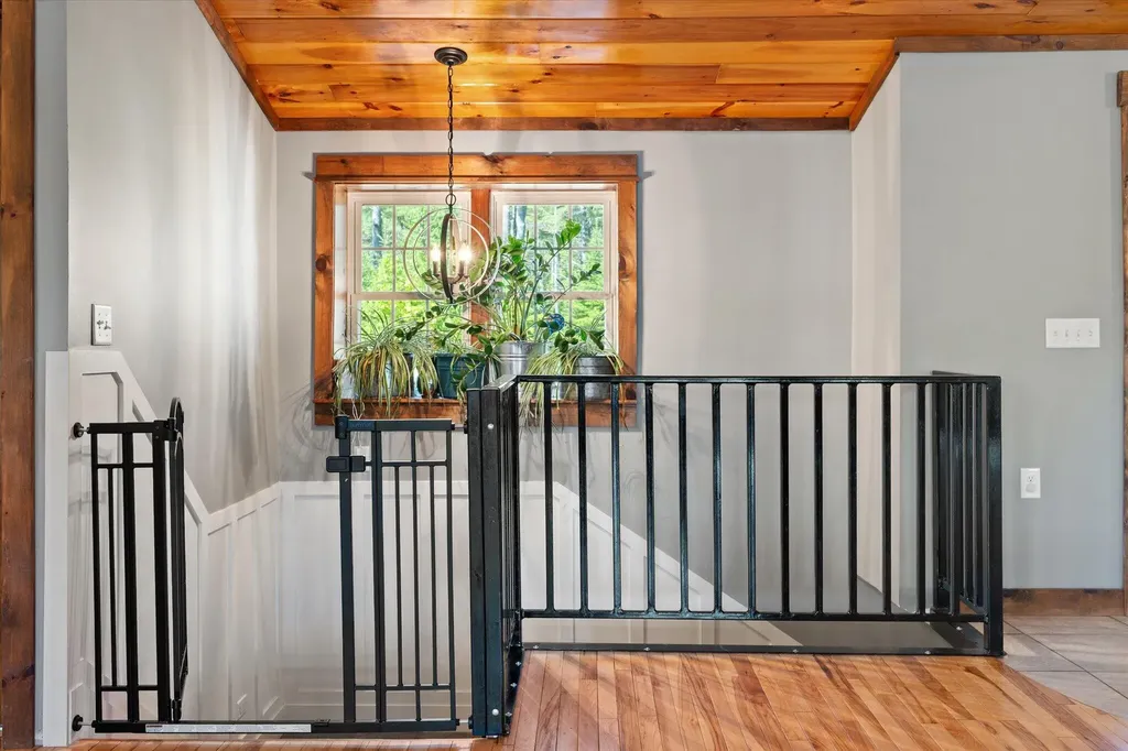 598 Cook Road Carmel ME 04419