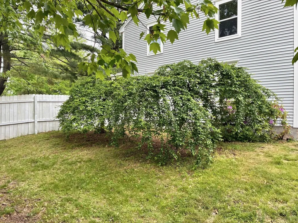 324 North Street Saco ME 04072