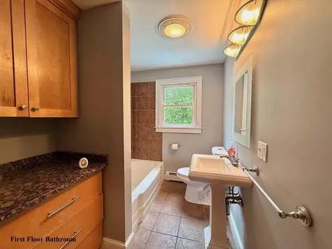 324 North Street Saco ME 04072