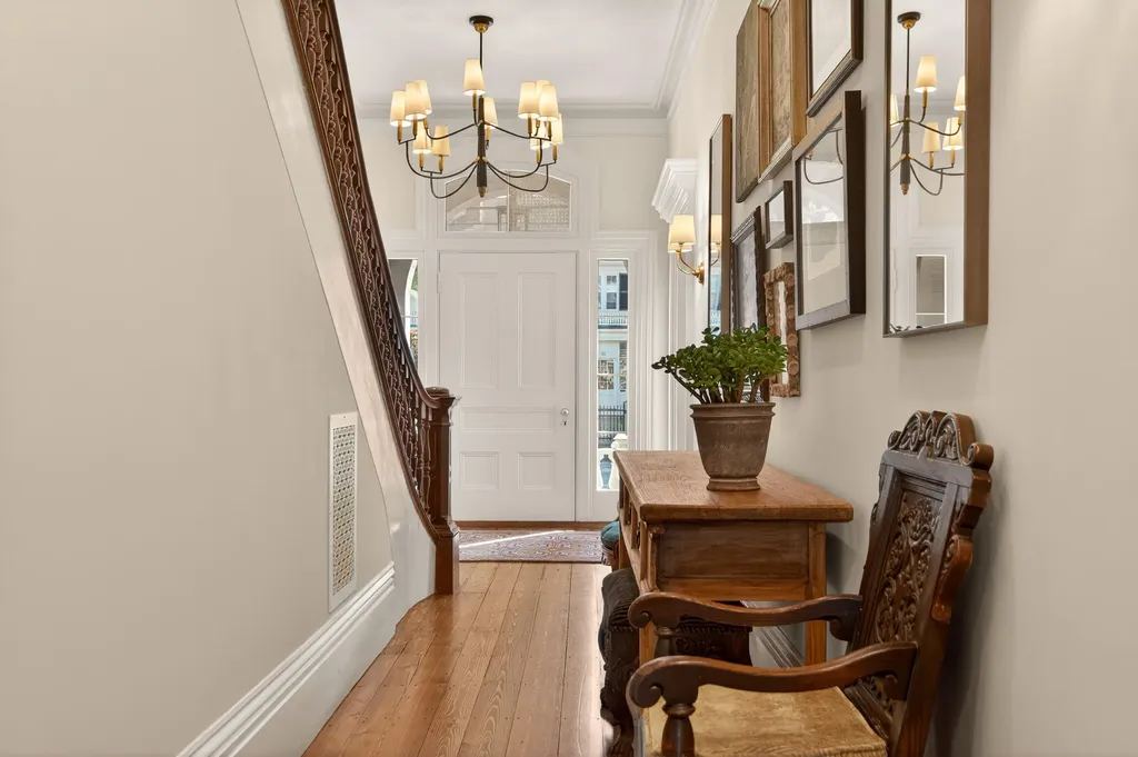 32 Summer Street Kennebunk ME 04043