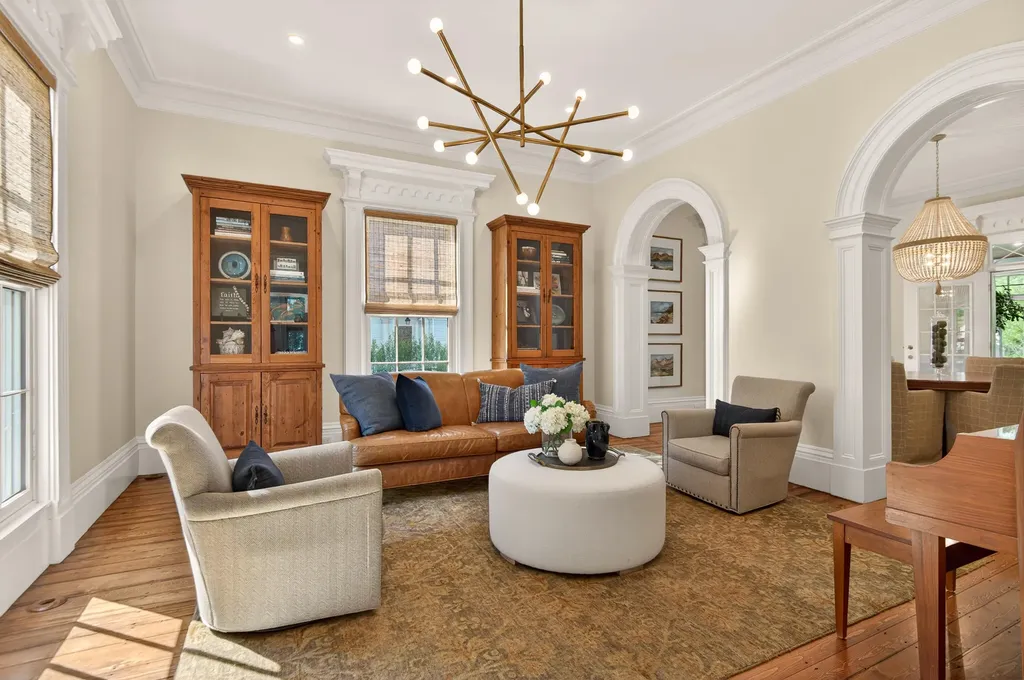 32 Summer Street Kennebunk ME 04043