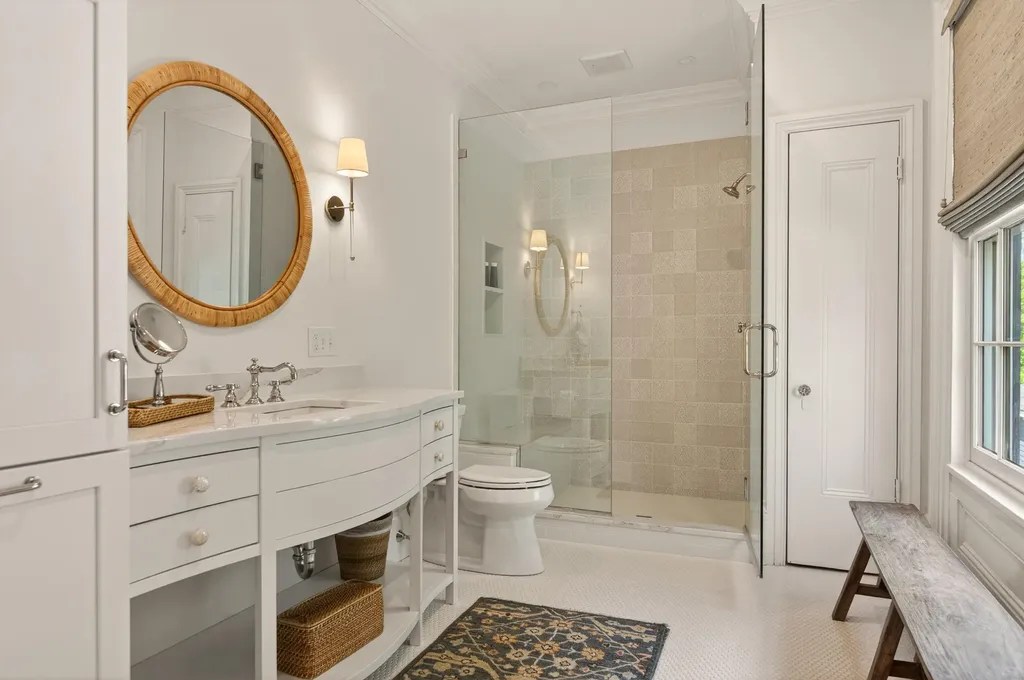 32 Summer Street Kennebunk ME 04043