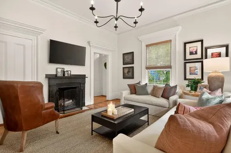 32 Summer Street Kennebunk ME 04043