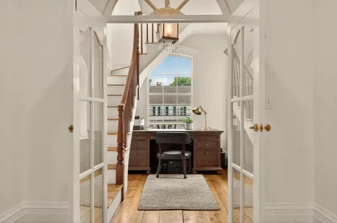 32 Summer Street Kennebunk ME 04043