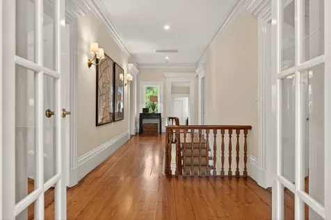 32 Summer Street Kennebunk ME 04043