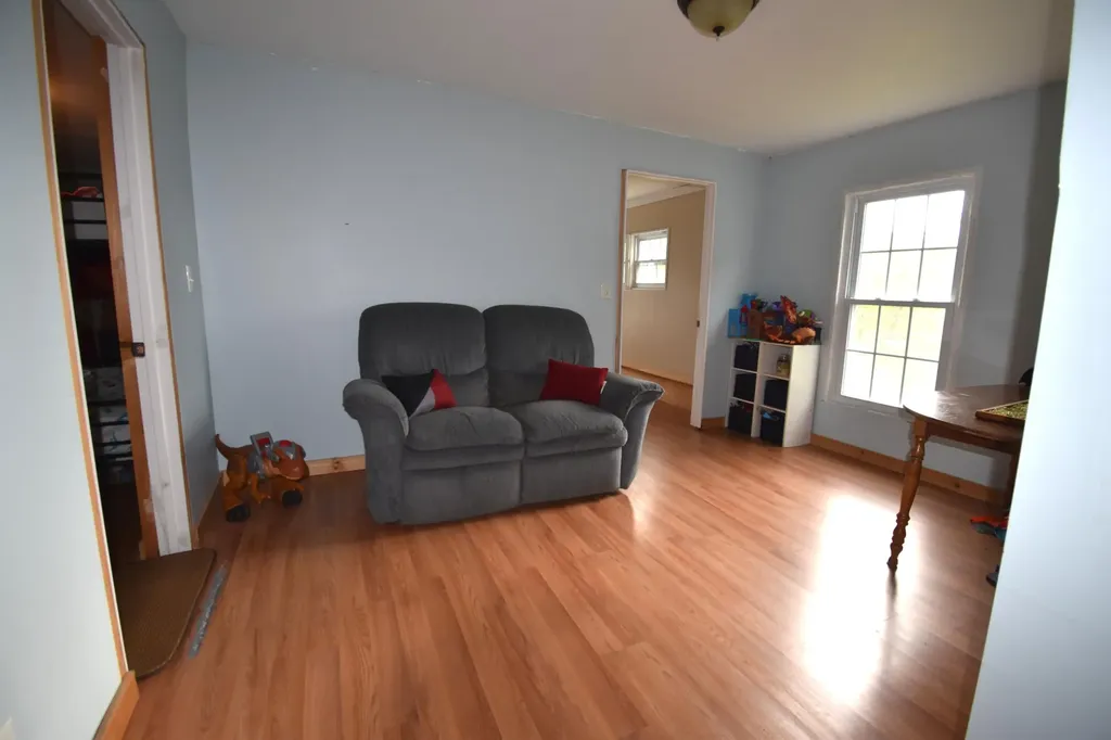 265 Hunnewell Avenue Pittsfield ME 04967