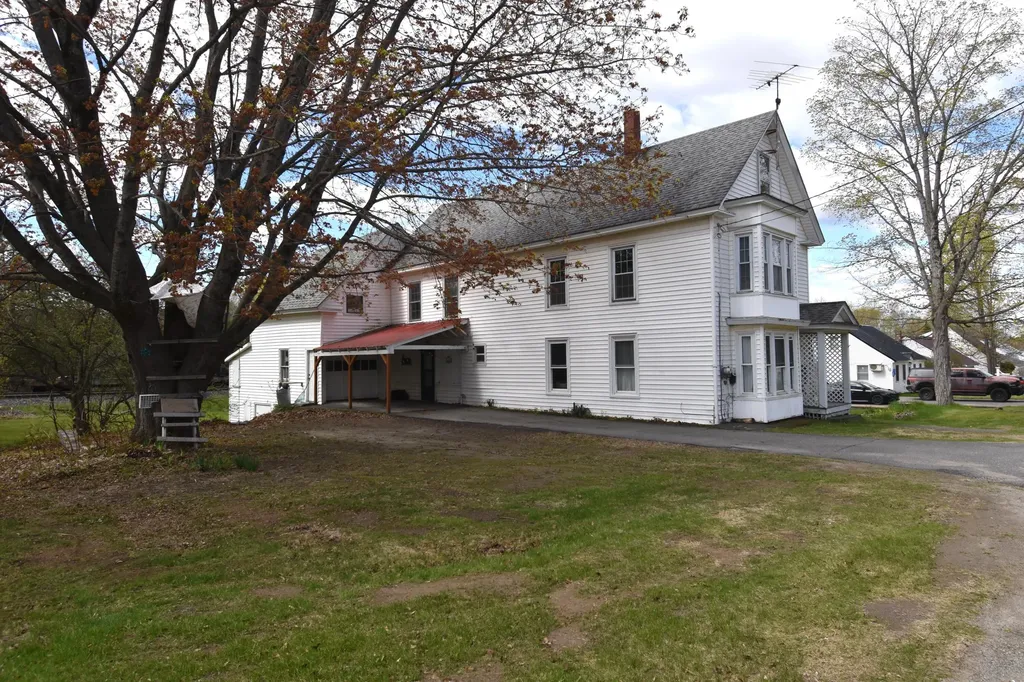 265 Hunnewell Avenue Pittsfield ME 04967