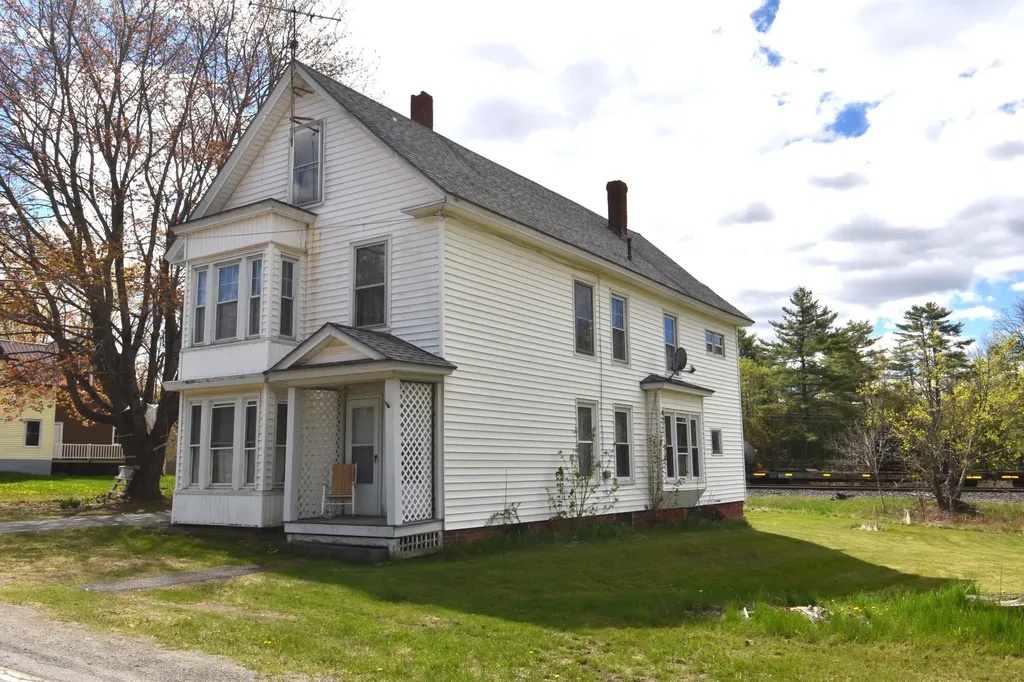 265 Hunnewell Avenue Pittsfield ME 04967