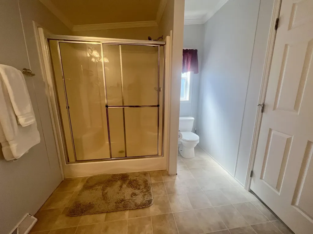 20 Town And Country Drive Lisbon ME 04250
