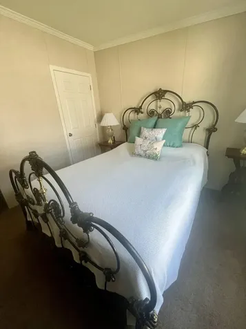20 Town And Country Drive Lisbon ME 04250