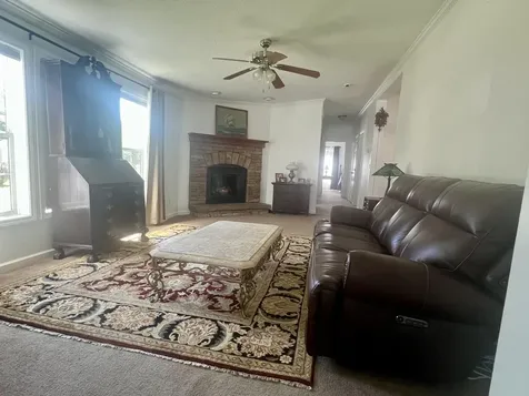 20 Town And Country Drive Lisbon ME 04250