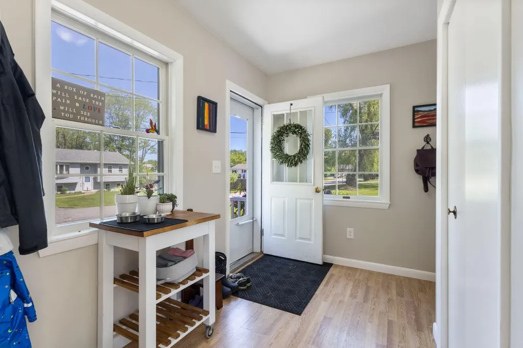 1 Hemphill Drive Westbrook ME 04092