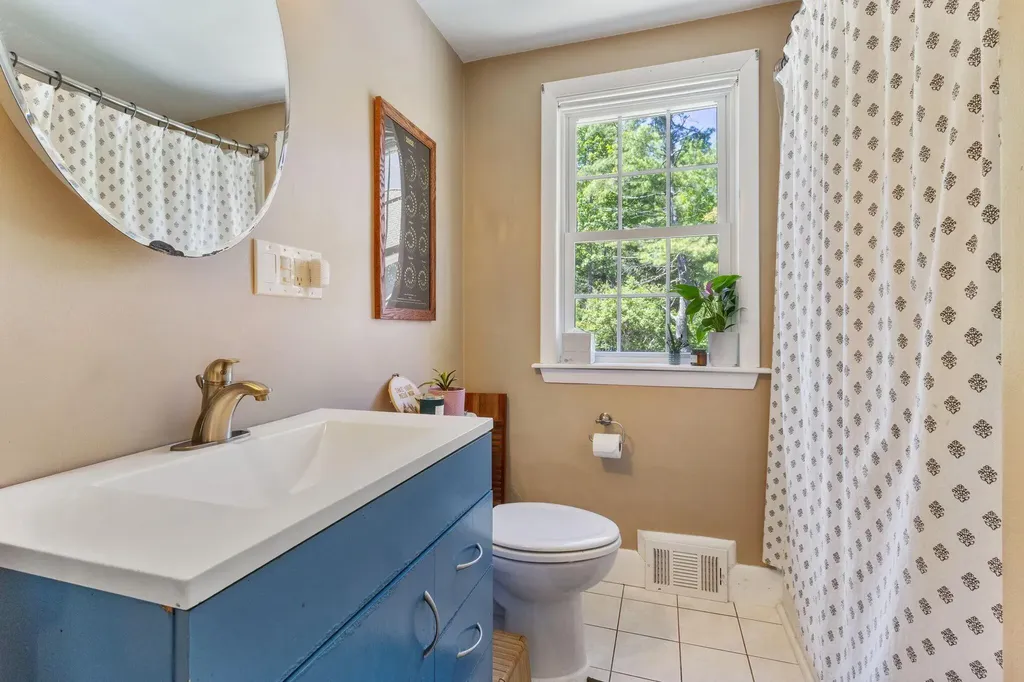 1 Hemphill Drive Westbrook ME 04092