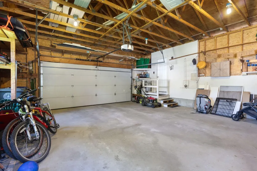 1 Hemphill Drive Westbrook ME 04092