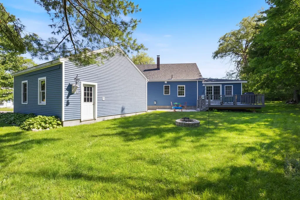 1 Hemphill Drive Westbrook ME 04092