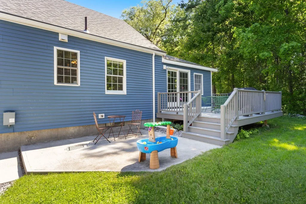 1 Hemphill Drive Westbrook ME 04092