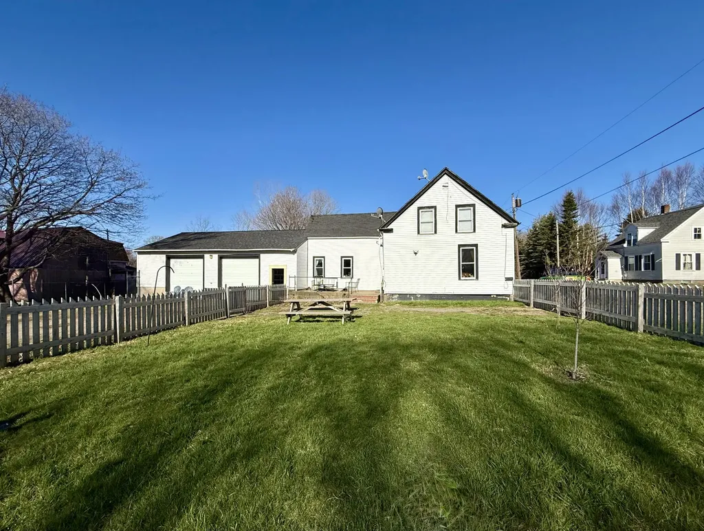 22 Shackford Street Eastport ME 04631