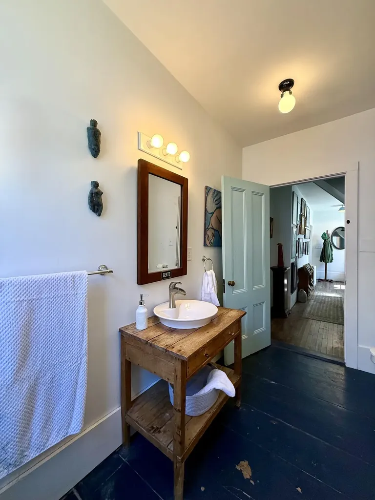 22 Shackford Street Eastport ME 04631