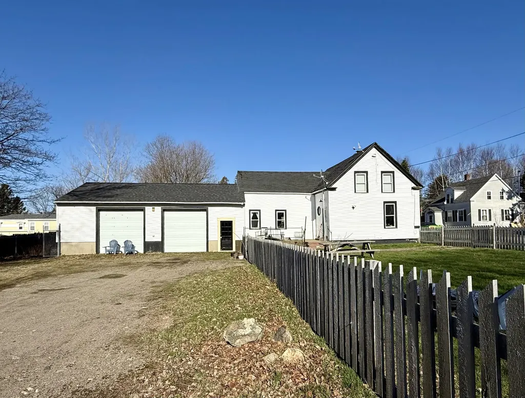 22 Shackford Street Eastport ME 04631