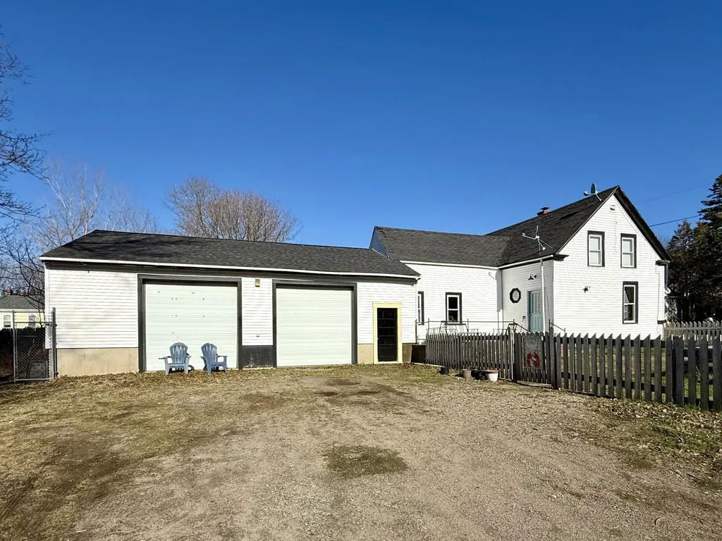 22 Shackford Street Eastport ME 04631
