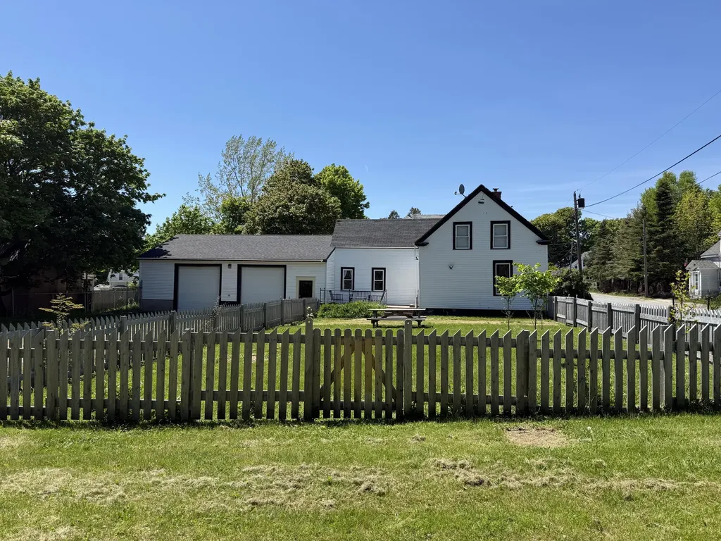 22 Shackford Street Eastport ME 04631