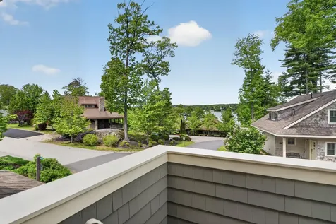 38 West Island Way Edgecomb ME 04556