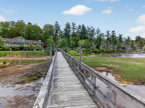 38 West Island Way Edgecomb ME 04556