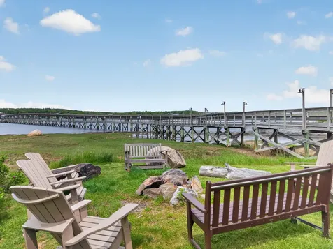 38 West Island Way Edgecomb ME 04556