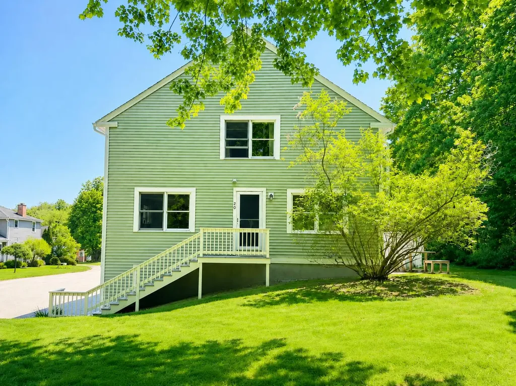 20 Ephraim Tyler Way Kennebunk ME 04043