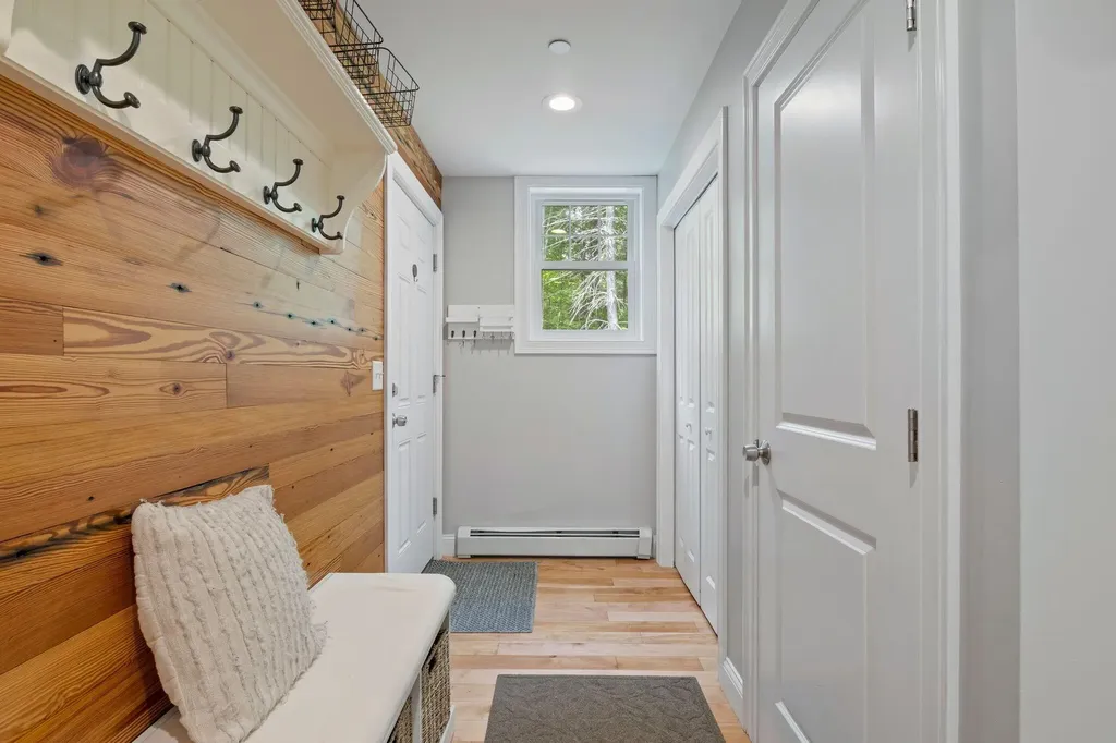 25 Leonards Way Windham ME 04062
