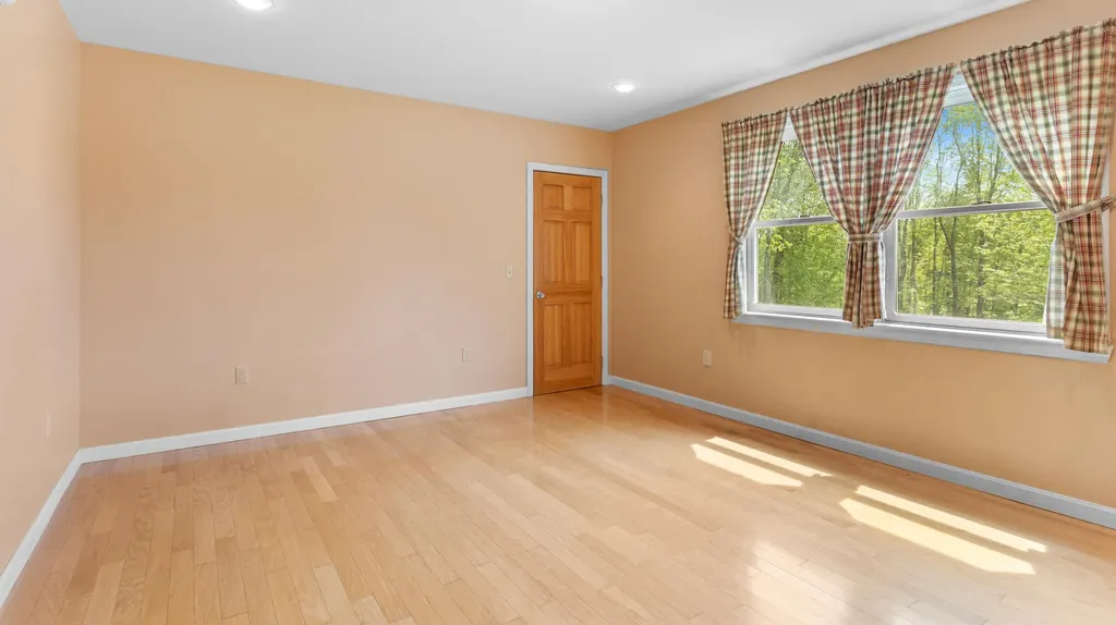 15 Cassidy Lane West Gardiner ME 04345